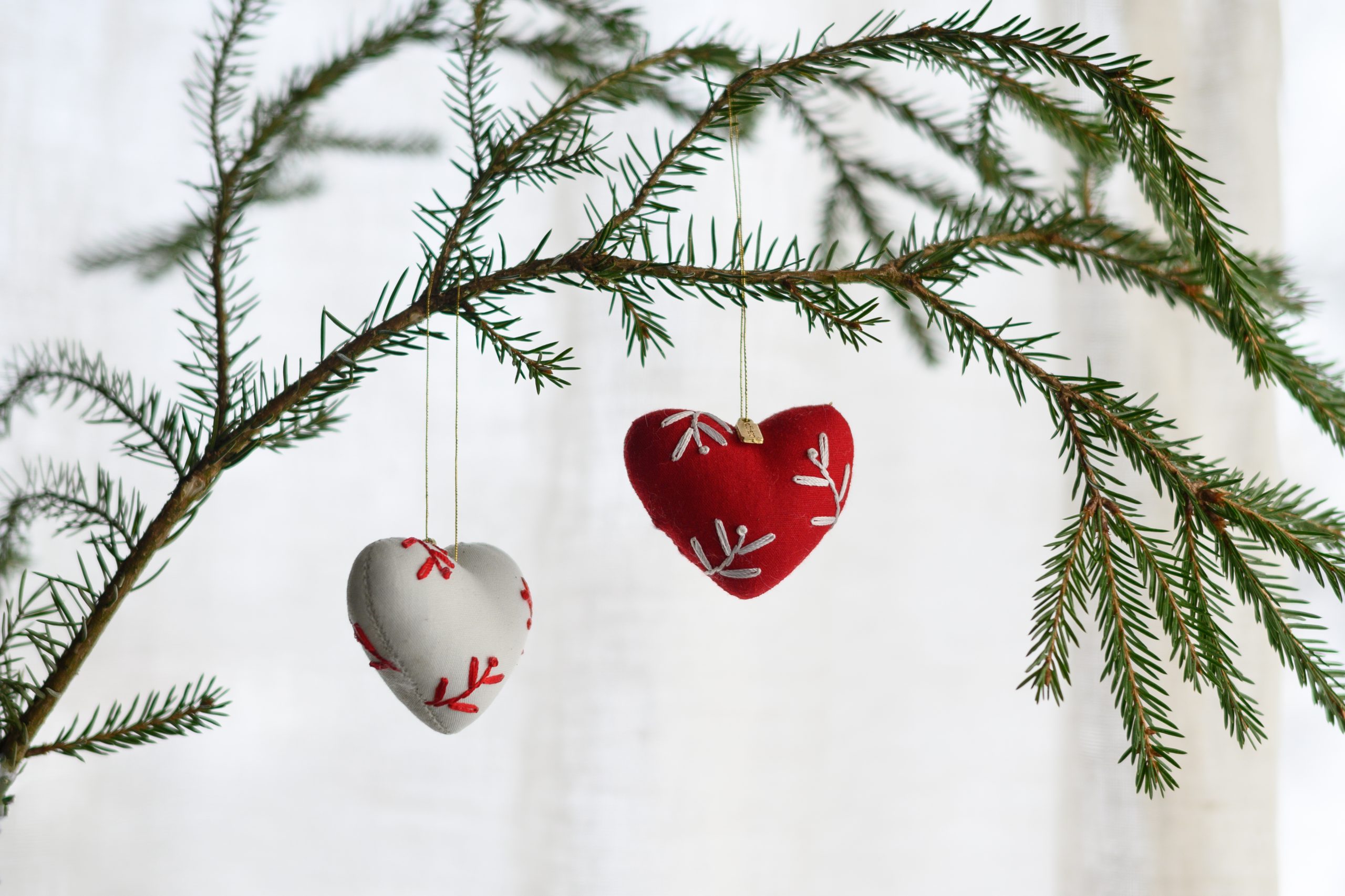 Others broderte julehjerter små 2-pk. - Bilde 3